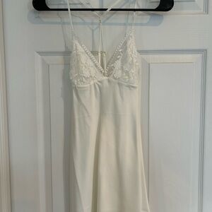 Flora Nikrooz Cream Lace Chemise